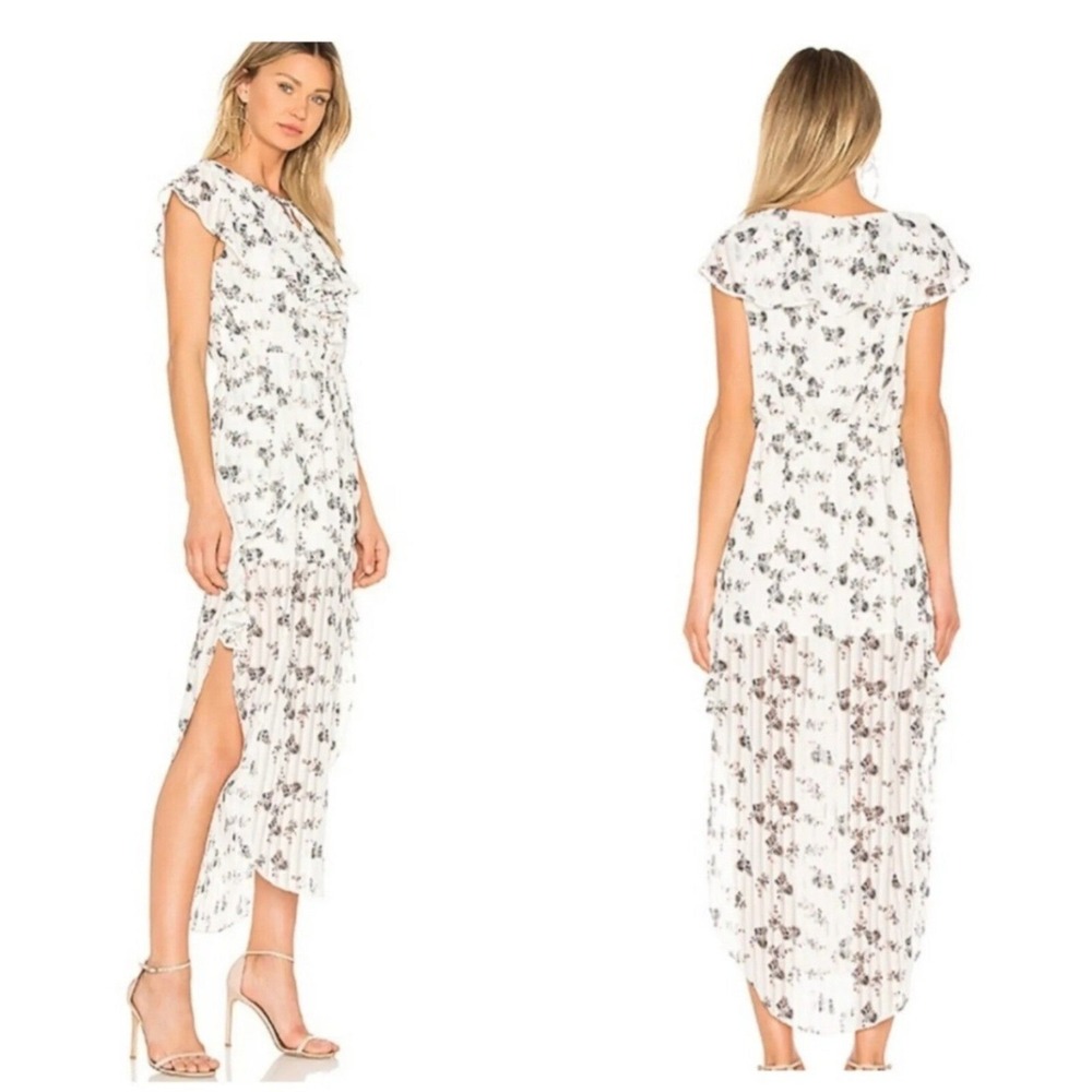 Elliatt Revolve Floral Ruffle Maxi Dress Cottagecore Small‎